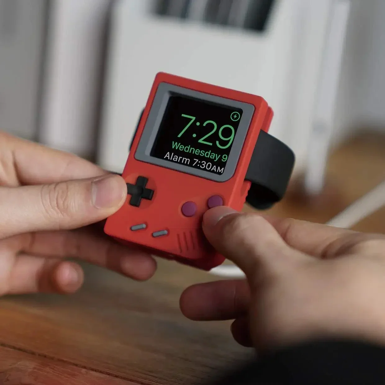 Retro Gaming Events - Silikonowy uchwyt na ładowarkę do Apple