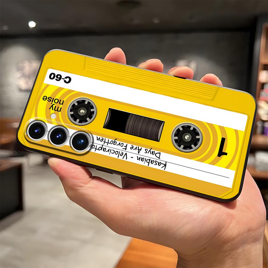 Etui na telefon z motywem retr – Retro Gaming On Phone recenzja i cena